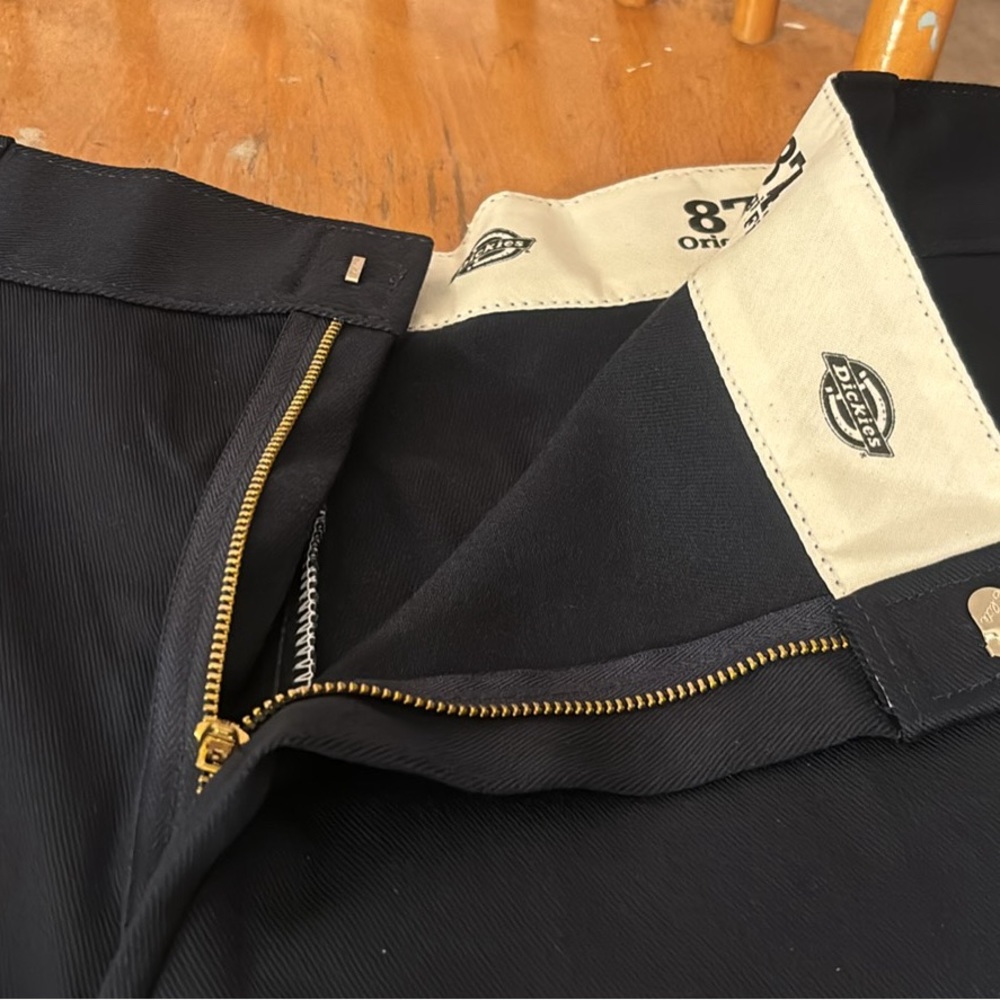 Dickies - Picture 2 of 6